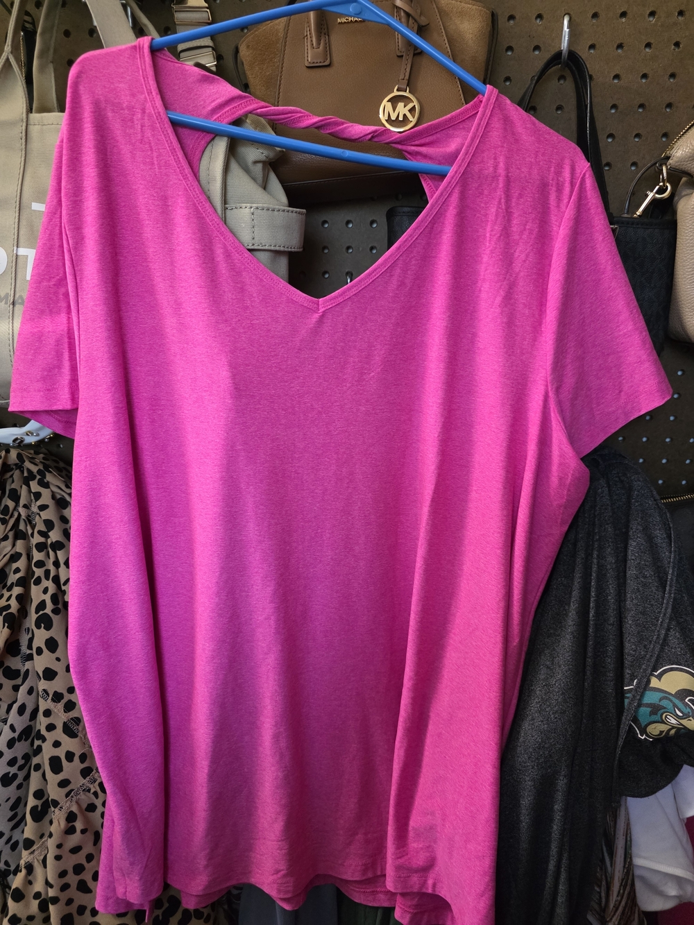 Lane Bryant V-Neck Short Sleeve Tee in Fuchsia